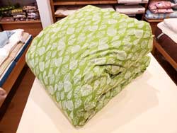 打ち直し綿入りオーダーメイド手作りこたつ布団　三重県熊野市向井ふとん店