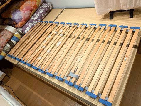 朝起きると首肩腰が痛い方におすすめのマットレス、ベットの店 三重県熊野市の向井ふとん店の向井浩高
