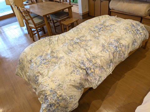 古くなった羽毛が出てくる羽毛肌布団（ダウンケット）の仕立替え　三重県熊野市向井ふとん店