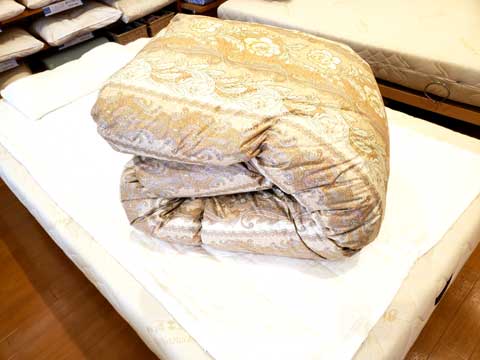 羽毛布団仕立替えリフォーム事例　三重県熊野市向井ふとん店