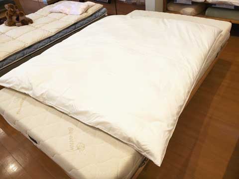 サークルベットに合わせたサイズオーダー手作りベビー敷布団 三重県熊野市向井ふとん店