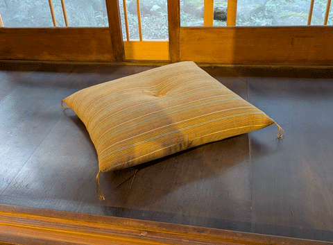 米寿のお祝いにオーダーメイド市木木綿手作り座布団　三重県熊野市向井ふとん店